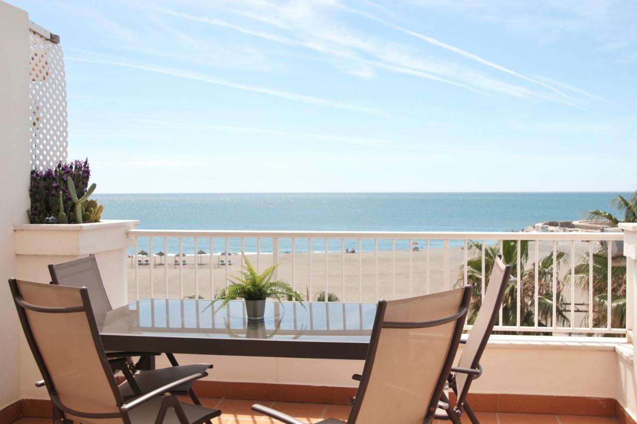 Miramar Beach Caleta De Velez Malaga 외부 사진