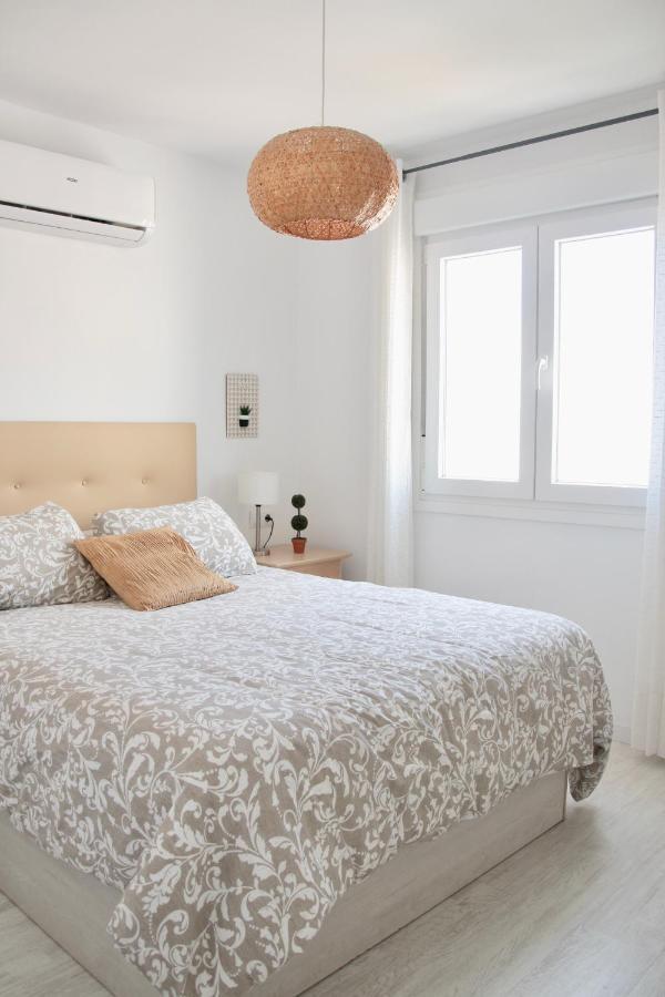 Miramar Beach Caleta De Velez Malaga 외부 사진